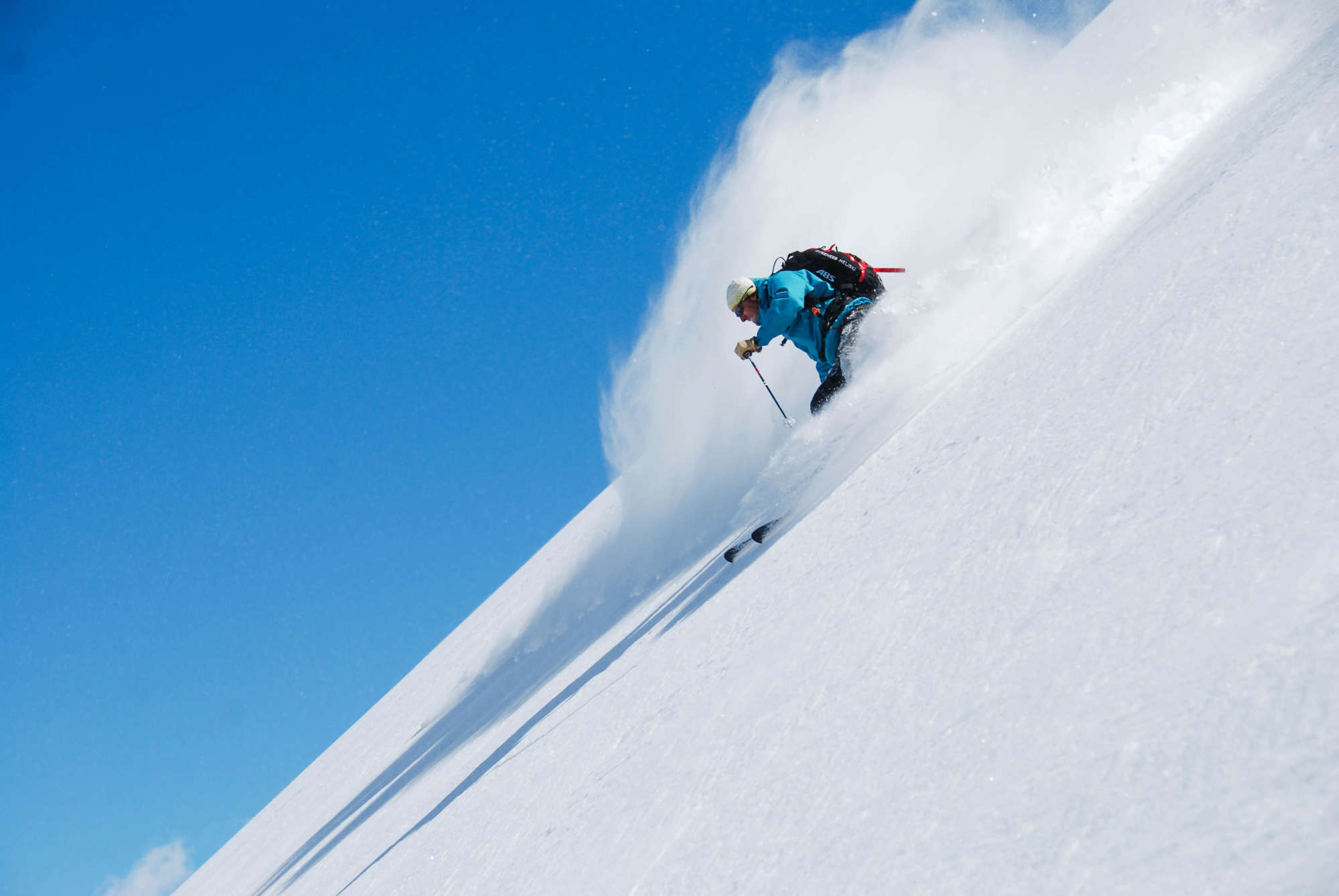 Steep Powder in the pyrenees