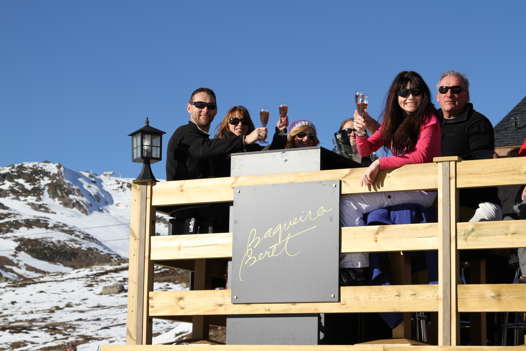 Drinking pink champagne at the Moet bar in Baqueira