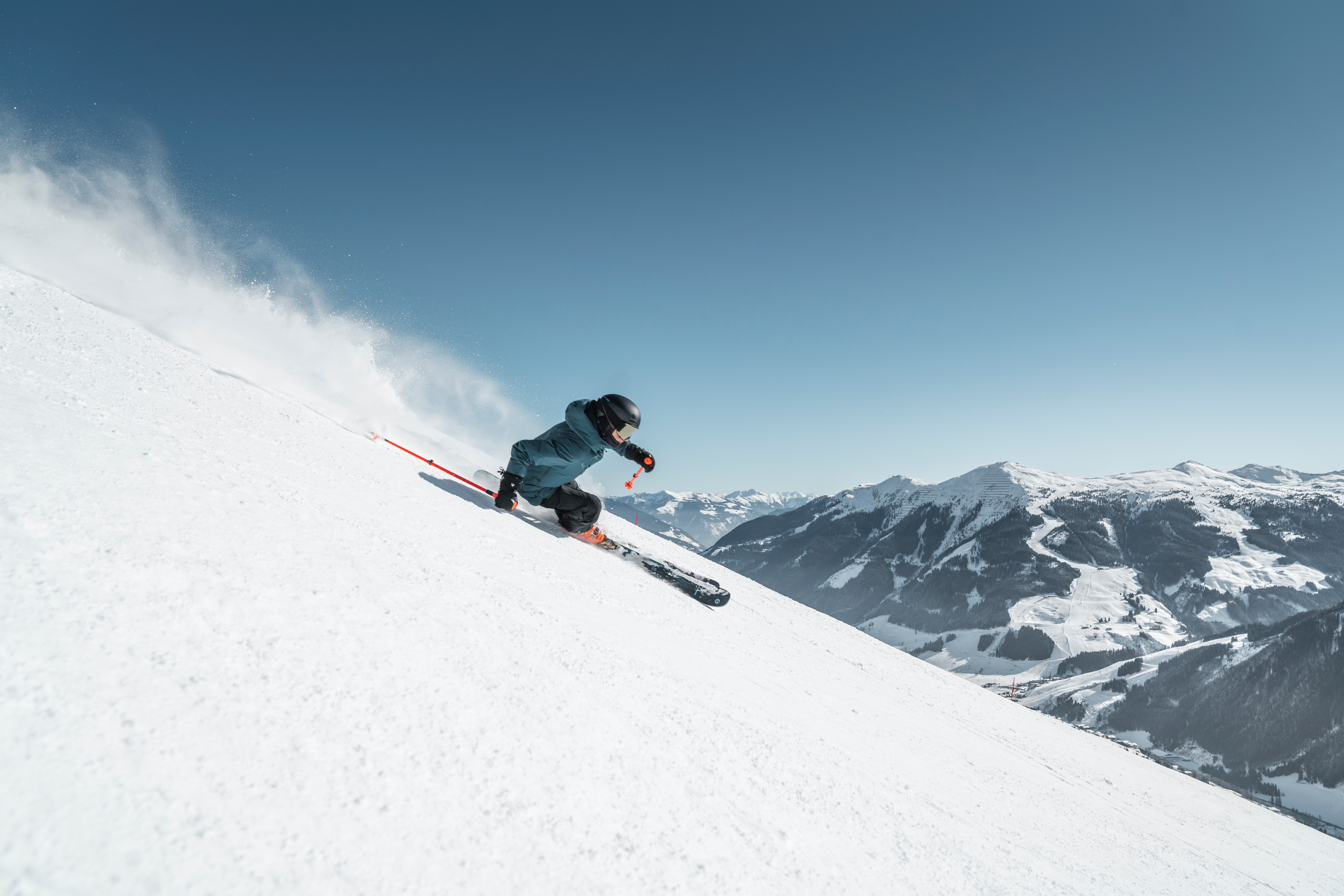 Skier in Saalbach