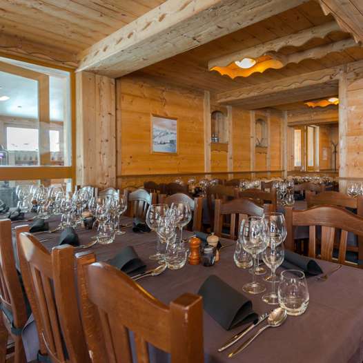 Dining room in the Chalet Lucille