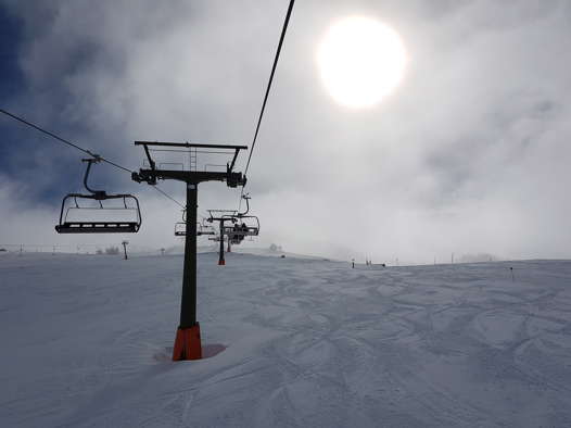 Sun and snow in Baqueira