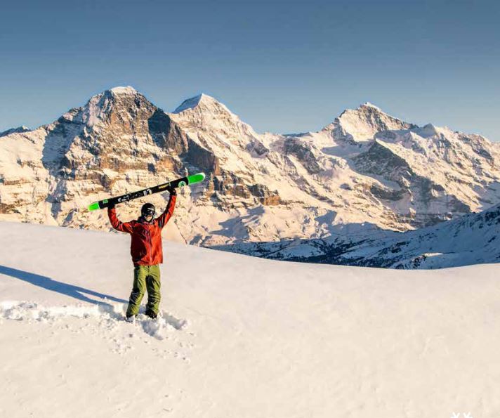 Skier in Lauterbrunnen