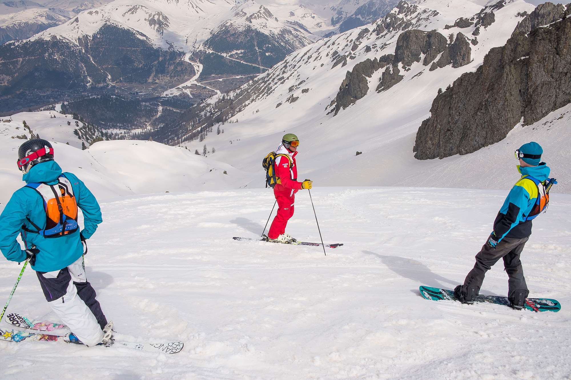 Off-piste ski guiding in Montgenevre